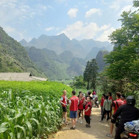 Lotus Premium Lodge - Lotus Group Tours Ha Giang Exterior foto